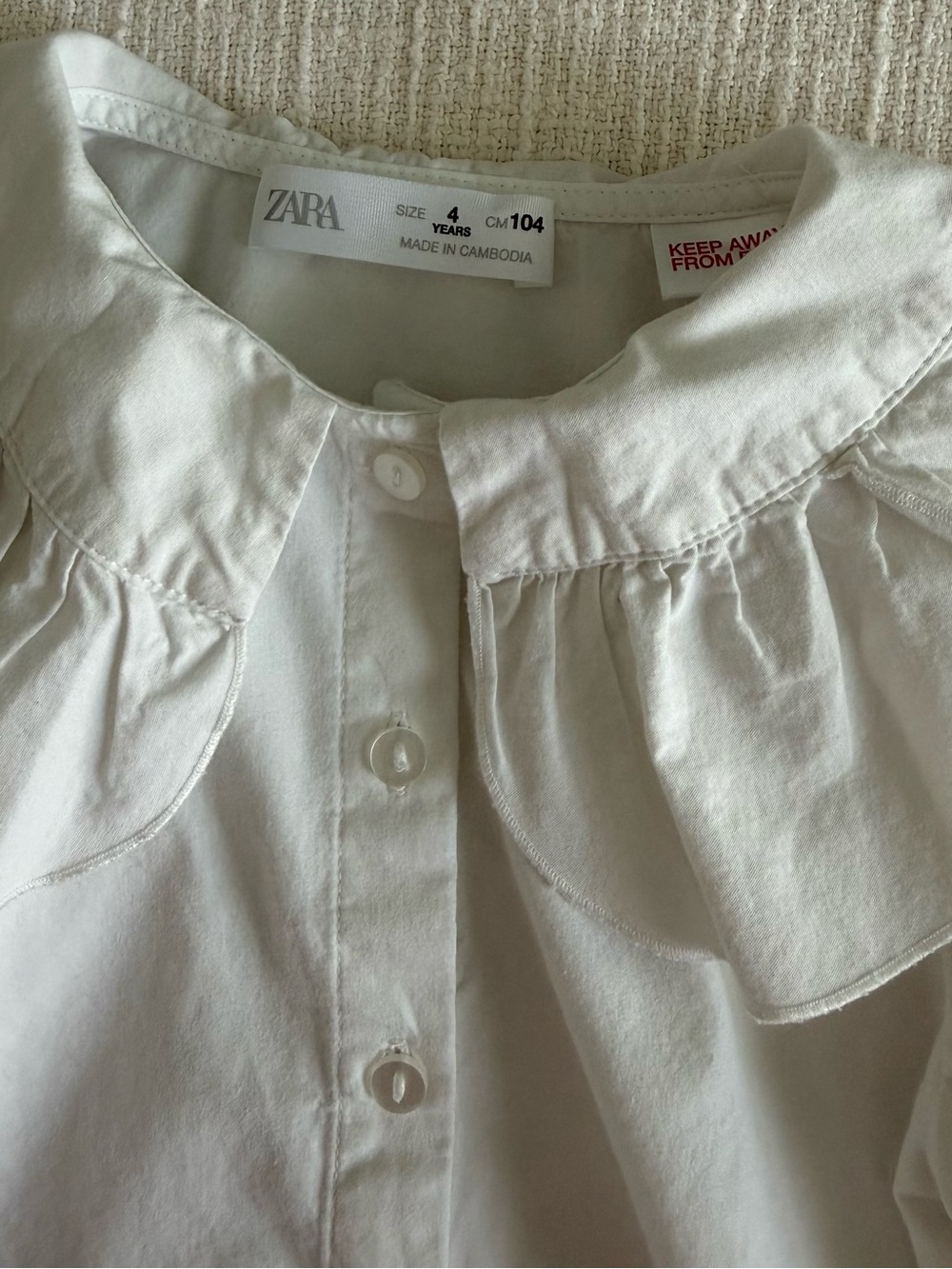 Zara White Button-Down Top with Ruffle Collar - Picture 3 of 5